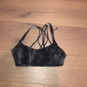 Lululemon Grey Tye-dye sports bra!